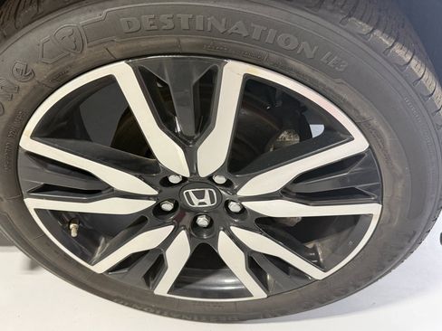 Used 2022 Honda Pilot Elite image 29