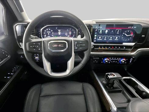 Used 2024 GMC Sierra 1500 Elevation w/ Elevation Premium Package AWD/4WD image 6