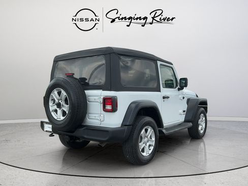 Used 2021 Jeep Wrangler Sport AWD/4WD image 7
