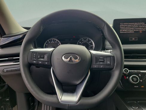 Certified 2025 INFINITI QX60 Pure image 29