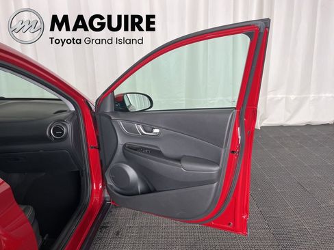 Used 2020 Hyundai Kona Ultimate image 19