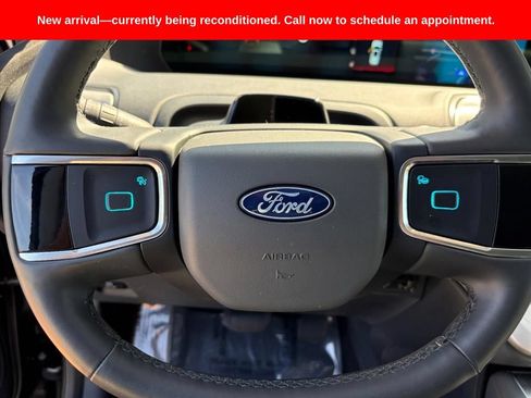 Used 2025 Ford Expedition Max Active RWD image 13
