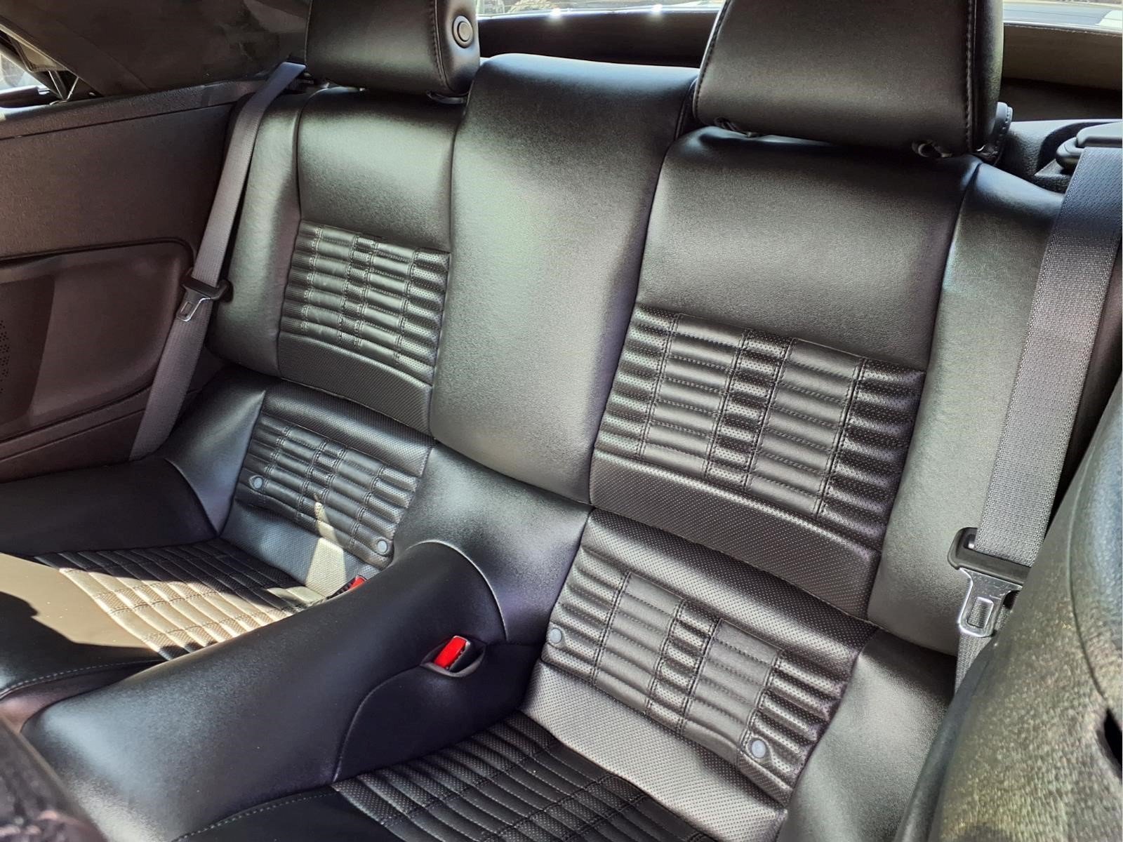Used 2013 Ford Mustang Shelby GT500 w/ Electronics Pkg RWD image 14