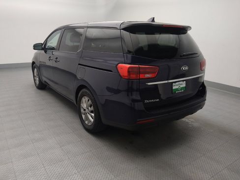 Used 2019 Kia Sedona LX FWD image 5