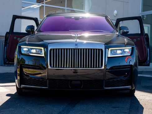 Used 2021 Rolls-Royce Ghost AWD/4WD image 3