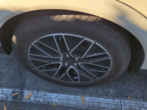 Used 2025 Ford Mustang Mach-E Premium image 7