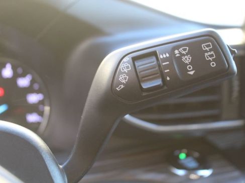 Used 2020 Ford Explorer Limited image 20