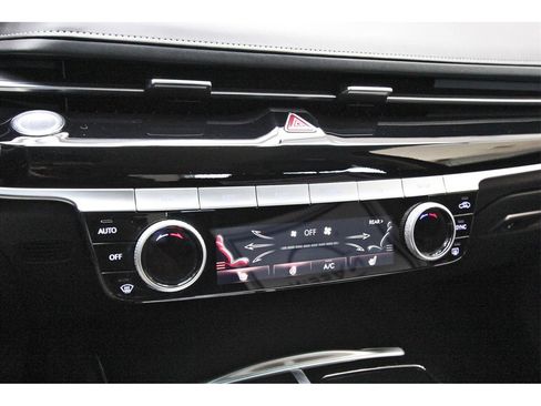 Used 2023 Genesis G80 2.5T image 22