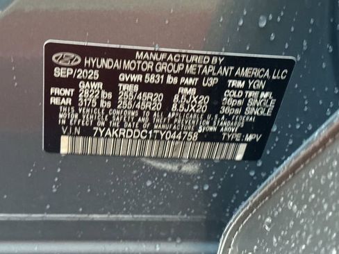 New 2026 Hyundai Ioniq 5 Limited image 24