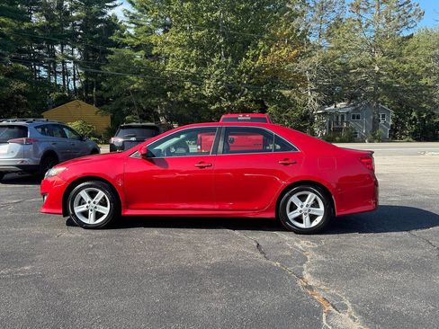 Used 2014 Toyota Camry SE image 6