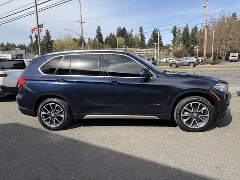 Used 2017 BMW X5 xDrive35i w/ Premium Package AWD/4WD image 13