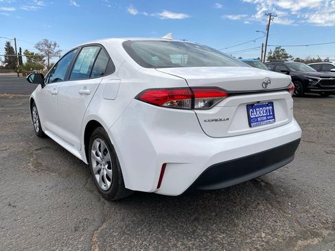 Used 2024 Toyota Corolla LE FWD image 13