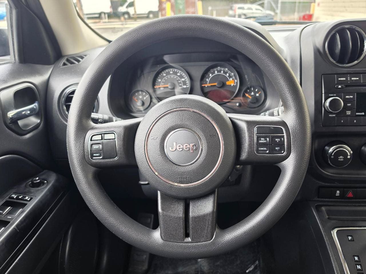 Used 2017 Jeep Patriot Sport w/ Power Value Group AWD/4WD image 17