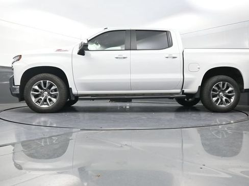 Used 2022 Chevrolet Silverado 1500 LT w/ Z71 Off-Road Package AWD/4WD image 34