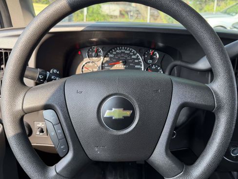 Used 2024 Chevrolet Express 2500 w/ Driver Convenience Package RWD image 25