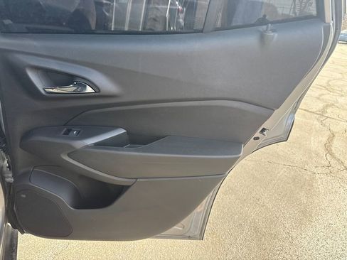 Certified 2024 Chevrolet Trax RS w/ Driver Confidence Package image 33