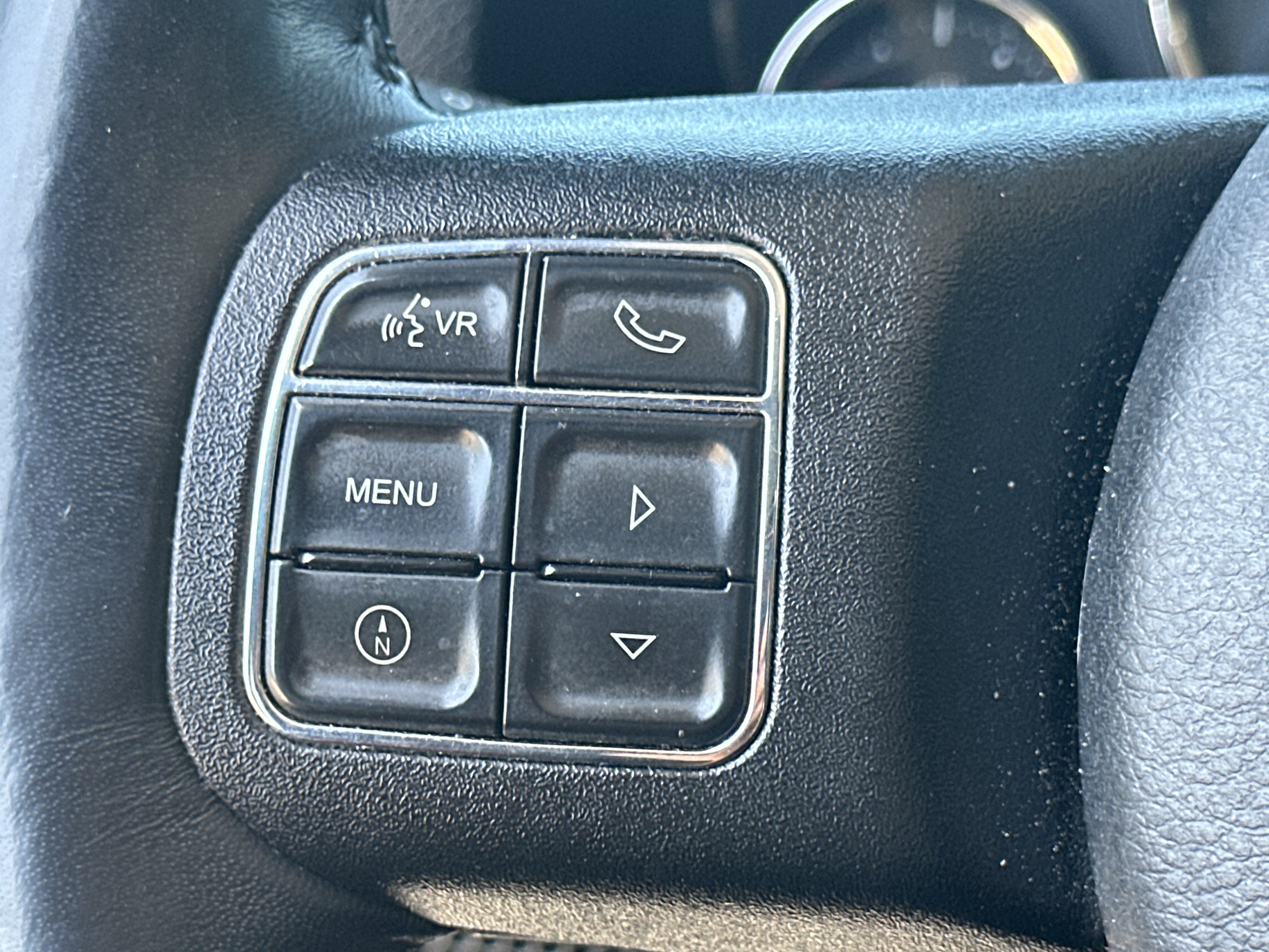 Used 2018 Jeep Wrangler Unlimited Sport w/ Dual Top Group AWD/4WD image 24