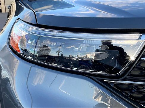 Used 2023 Ford Explorer XLT w/ Equipment Group 202A image 30