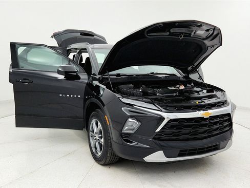 Used 2023 Chevrolet Blazer LT w/ Convenience Package image 34
