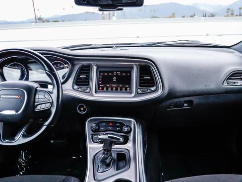 Used 2022 Dodge Challenger GT image 12