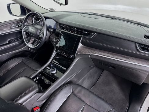 Used 2022 Jeep Grand Cherokee L Limited image 29