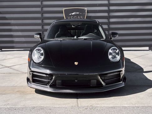 Used 2022 Porsche 911 Carrera 4 GTS w/ Premium Package AWD/4WD image 17