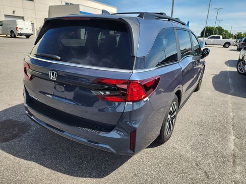 New 2026 Honda Odyssey EX-L image 4
