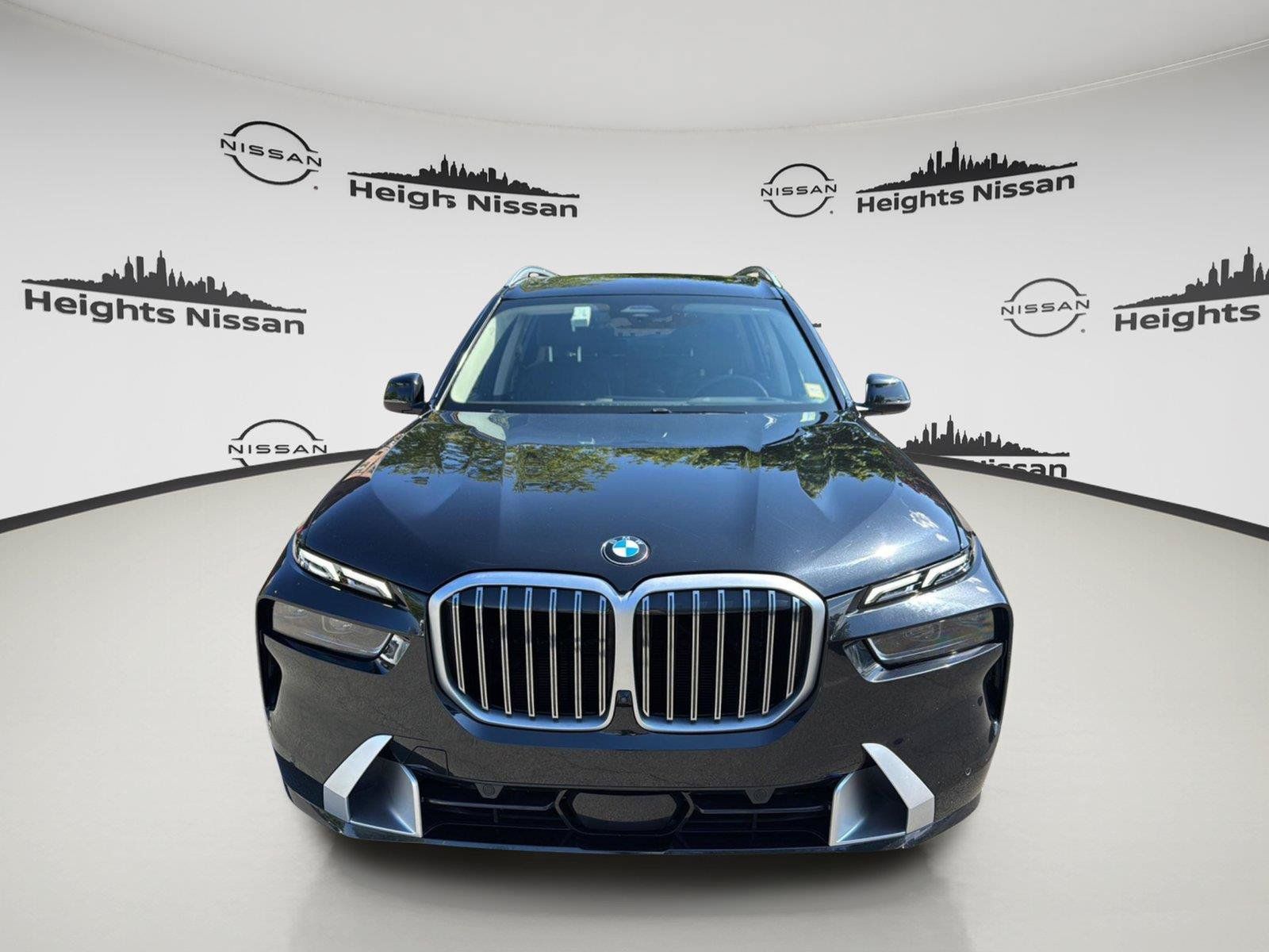 Used 2025 BMW X7 xDrive40i AWD/4WD image 12