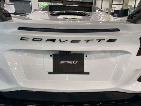 Used 2026 Chevrolet Corvette ZR1 w/ ZR1 Carbon Fiber Aero Package RWD image 11