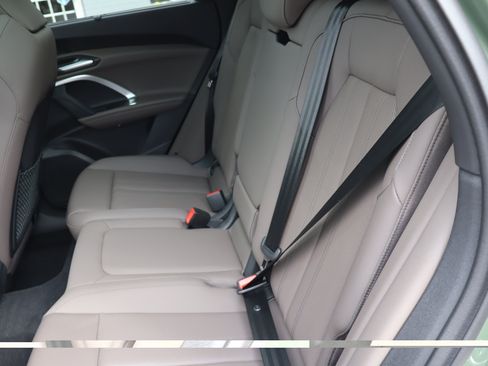 Used 2025 Audi Q5 Prestige AWD/4WD image 29