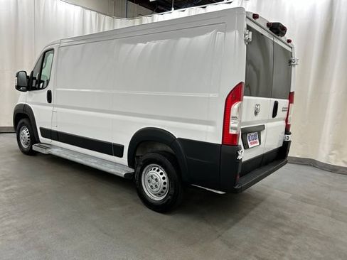 Used 2025 RAM ProMaster 2500 w/ U-Haul Equipment Group FWD image 3