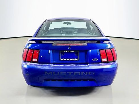Used 2004 Ford Mustang Coupe RWD image 6