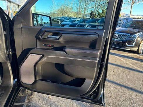 Used 2024 GMC Sierra 1500 AT4X image 34