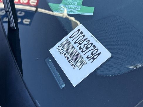 Used 2022 Toyota Camry LE w/ Carpet Mat Package (TMS) image 29