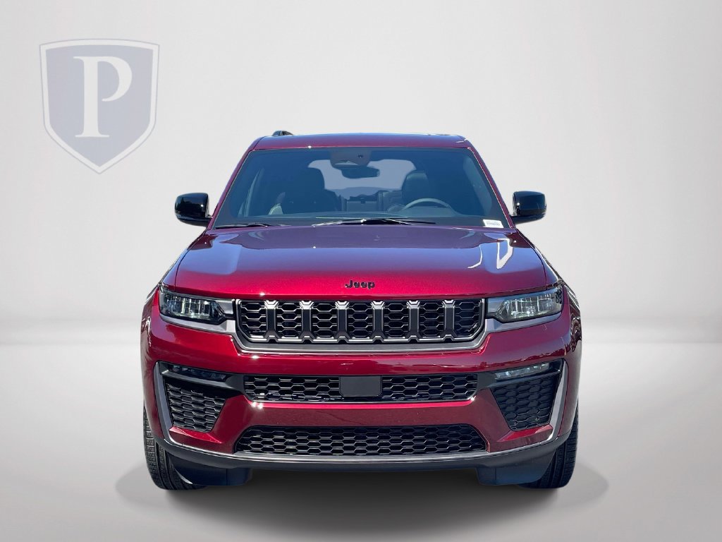 New 2026 Jeep Grand Cherokee Limited w/ Limited Altitude Package AWD/4WD image 3
