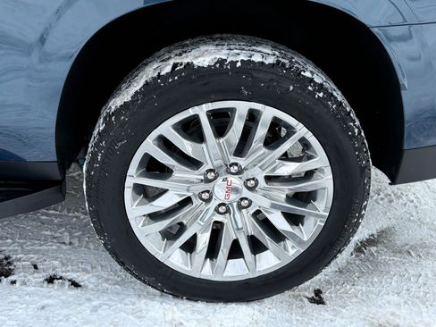 New 2026 GMC Yukon XL Elevation w/ Elevation Premium Package image 10