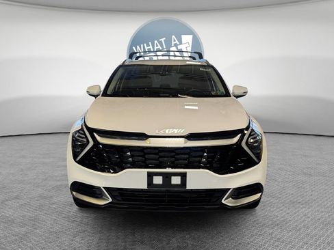 Certified 2024 Kia Sportage EX AWD/4WD image 9
