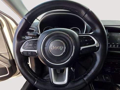 Used 2019 Jeep Compass Altitude image 26