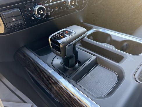 Used 2022 GMC Sierra 1500 Elevation w/ Elevation Premium Package image 27