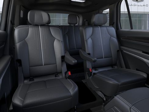 New 2026 Cadillac Vistiq Sport w/ LPO, Floor Liner Package image 41