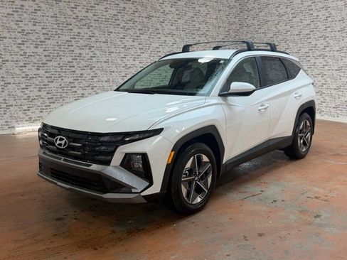 New 2026 Hyundai Tucson SEL FWD image 3
