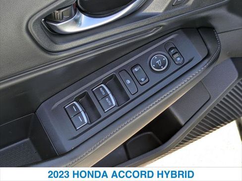 Used 2023 Honda Accord Sport image 13