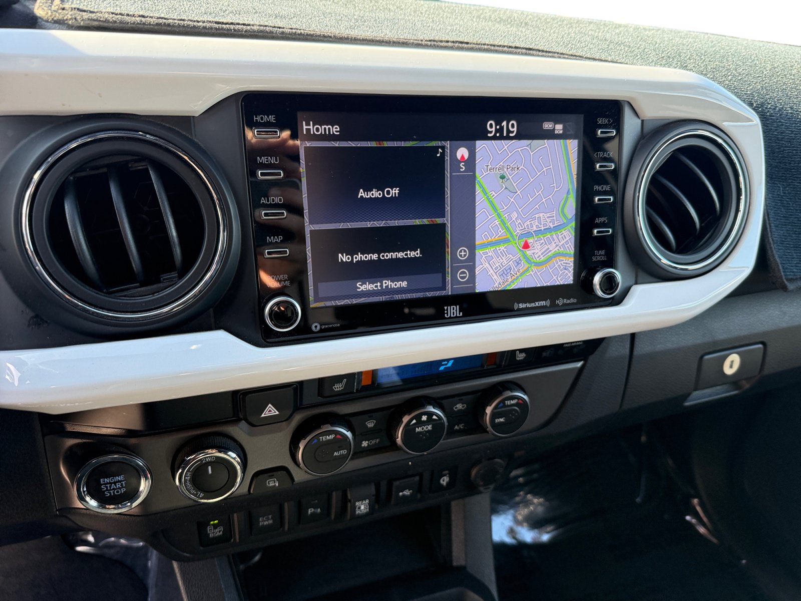 Used 2023 Toyota Tacoma TRD Off-Road w/ TRD Premium Off Road Package AWD/4WD image 12