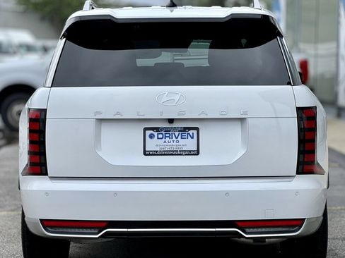 Used 2026 Hyundai Palisade Calligraphy FWD image 5