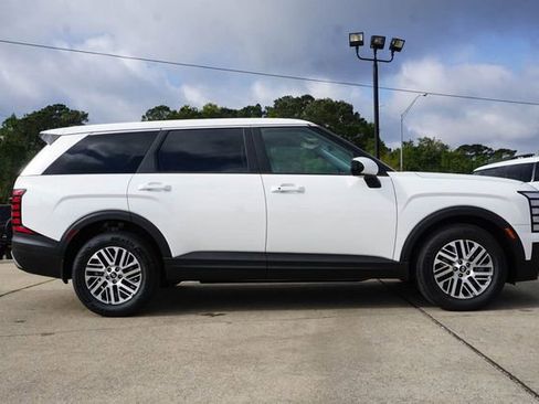 New 2026 Hyundai Palisade SE FWD image 3