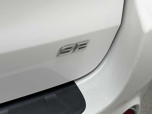 Used 2013 Toyota Sienna SE FWD image 28