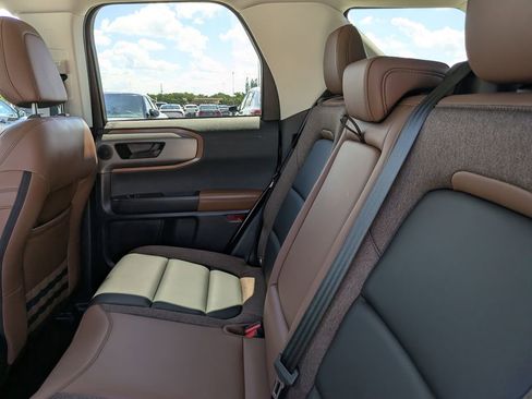 Used 2025 Ford Bronco Sport Outer Banks w/ Outer Banks Tech Package+ AWD/4WD image 19