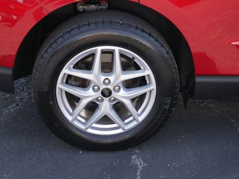 Used 2024 Ford Edge SEL w/ Convenience Package AWD/4WD image 12