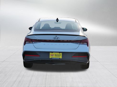 Certified 2025 Hyundai Elantra Sport image 6