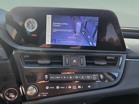 Certified 2023 Lexus ES 350 w/ Premium Package image 16